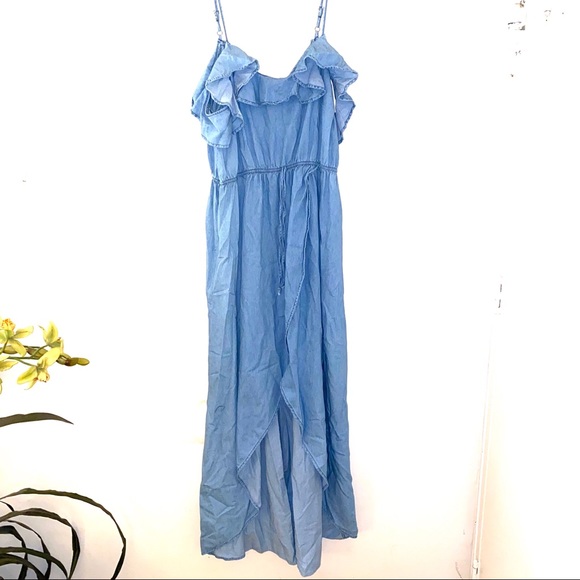 carole christian Dresses & Skirts - Carole Christian chambray high low maxi dress M